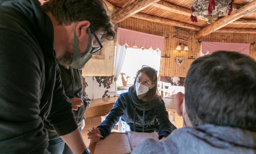 martina acazi registi gino soldà